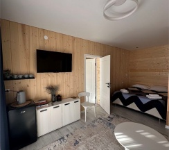 Семейный номер 4+4 (для 8-х гостей) в Snow Peaks