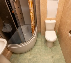 Люкс с балконом и кухонной зоной в Гостевой дом