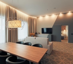 Номер люкс улучшенный в Mercure Саранск Центр