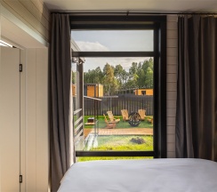Дом с двумя спальнями и купелью в Opushka house Новожилово