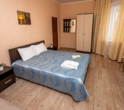 Стандарт с двуспальной кроватью и доп местом в Гостевой дом
