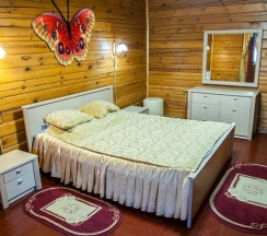 Номер люкс №2, 3, 8 в Медведь