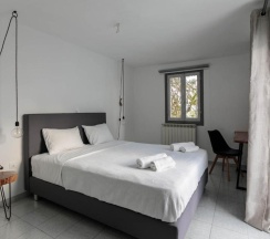 Коттедж в Downtown cottage 3 floors- sea view