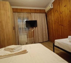 Трехместный номер эконом-класса в Тенистый Берег
