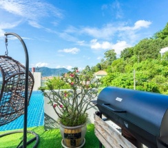 Вилла с видом на море в Sirirat Sea View Villa
