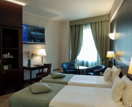 Двухместный номер Comfy (2 отдельные кровати) в Отель C-Hotels Concorde