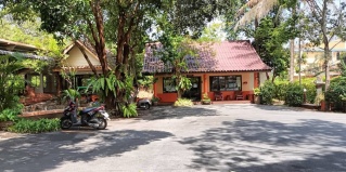 Муанг: Курортный отель Baan Suan Villas Resort