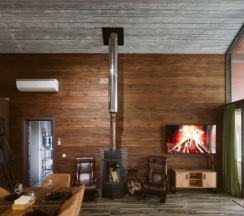 Дом с камином, сауной и купелью (до 8 гостей) ОЛИМП в Berloga Country Resort