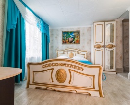 Комната стандарт с 1 двуспальной кроватью Бирюза в Аэлита