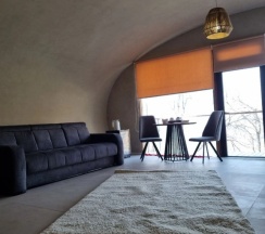 Двухместный номер Standard с балконом и с видом на сад двуспальная кровать в Apple Resort