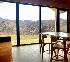 3-местный коттедж стандарт в Горный Ветер by Reston