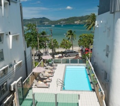 Трёхместный номер Deluxe в Destination Patong