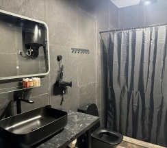 1 комнатный номер с 2мя двуспальными кроватями на 1м этаже в Ольденбург