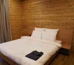 Восьмиместный домик с 4 спальнями в Аршан