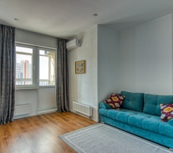 Апартаменты Англия с балконом (на ул. Павлюхина 110 В) в Апартаменты KazanHome