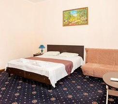 3-местный 1-комнатный номер комфорт стандарт в Максимус