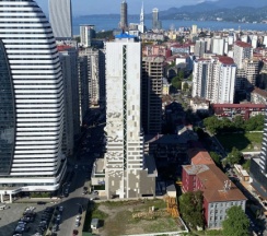 Трёхместный номер Deluxe с балконом и с видом на море в Апарт-отель MyGeorgia LLC Orbi City