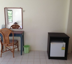 Номер Standard с балконом в Good Days Lanta Beach Resort