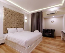 Номер Standard в Calinton Hotel