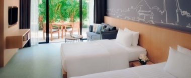 Четырёхместный люкс с 2 комнатами в Paradox Resort Phuket