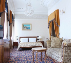 Семейный Люкс - 2 спальни и гостиная! в Taleon Imperial Hotel