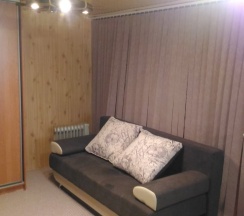 Студия с балконом и с красивым видом из окна в Манжерок