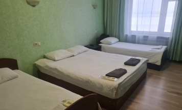 Стандартный четырехместный номер в Маяк
