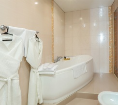 Люкс в Brut hotel