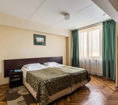 Двухместный номер Economy двуспальная кровать в Университетская