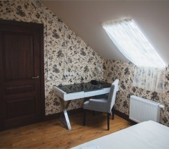 LUX в Библиотека