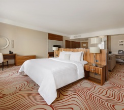 Полулюкс с 1 кроватью «King size» в Grand Autograph Hotel Novosibirsk