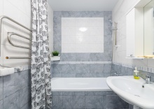 3-комнатные апартаменты люкс Репин 73 180 в Roomtour