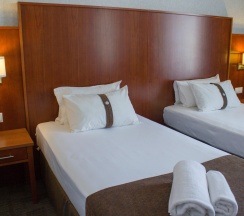 Номер комфорт с 2 односпальными кроватями в Рублев