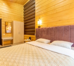 4. Стандартный номер с двуспальной кроватью или двумя односпальными в Усадьба Маанселька