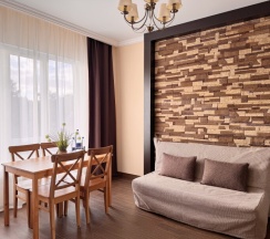 2х комнатный 4х местный номер с балконом в Alpen House
