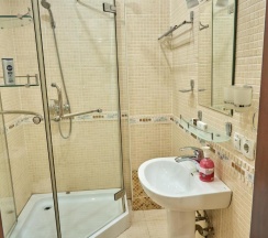 Двухместный номер Standard двуспальная кровать в Queens Hotel