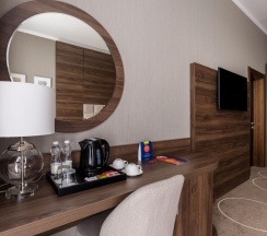 Номер Deluxe с балконом и видом на бассейн - с 2 односпальными кроватями в Movenpick Resort&SPA Anapa Miracleon