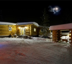 Вилла с 5 спальнями в Alpika house
