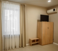 Номер стандарт с 1 двуспальной кроватью в Pillow Hostel