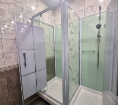 2-х местный номер с двуспальной кроватью в Wow!