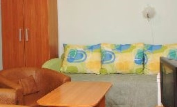 Однокомнатный комфортный номер с одной двуспальной или двумя односпальными кроватями в Люкс