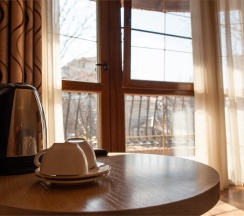 Двухместный улучшенный номер DOBLE с балконом в LaManсhe