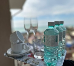Делюкс улучшенный с видом на бассейн в LooBeach SeaView