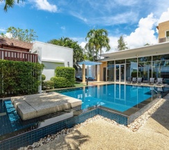 Вилла Pool с кухней с 4 комнатами в Splash Beach Resort
