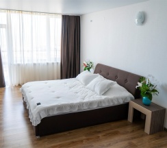 Двухуровневый номер на 6-7 человек с видом на море (корпус Б) в Оптимист