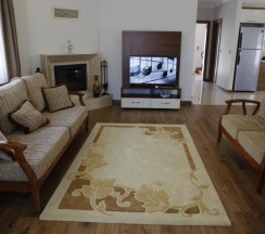 Вилла с балконом и с красивым видом из окна в Guzel Evler Family Resort