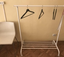 Кровать в общем номере (мужской номер) в Дом и точка
