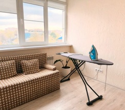 Стандарт 3-х местный с видом на улицу в Лабиринт