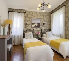 Двухместный номер Deluxe двуспальная кровать в Kayezta Hotel Alacati