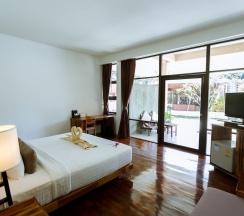 Номер Deluxe с балконом в Bundhaya Villas Koh Lipe